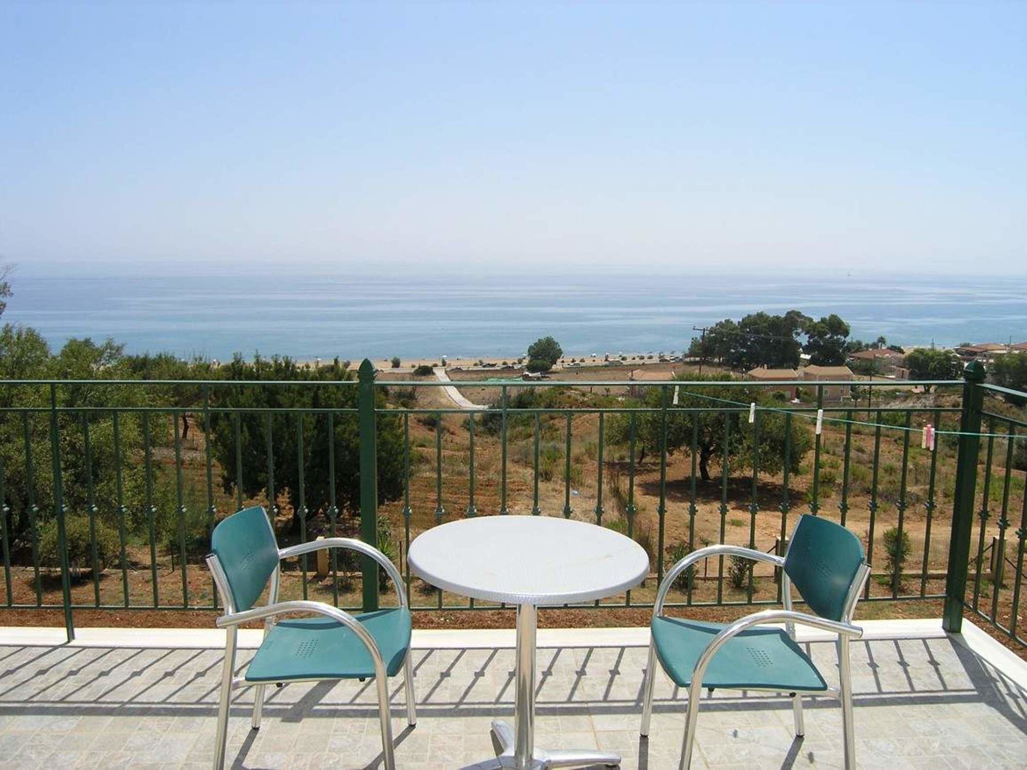 Summer Sun Apartment